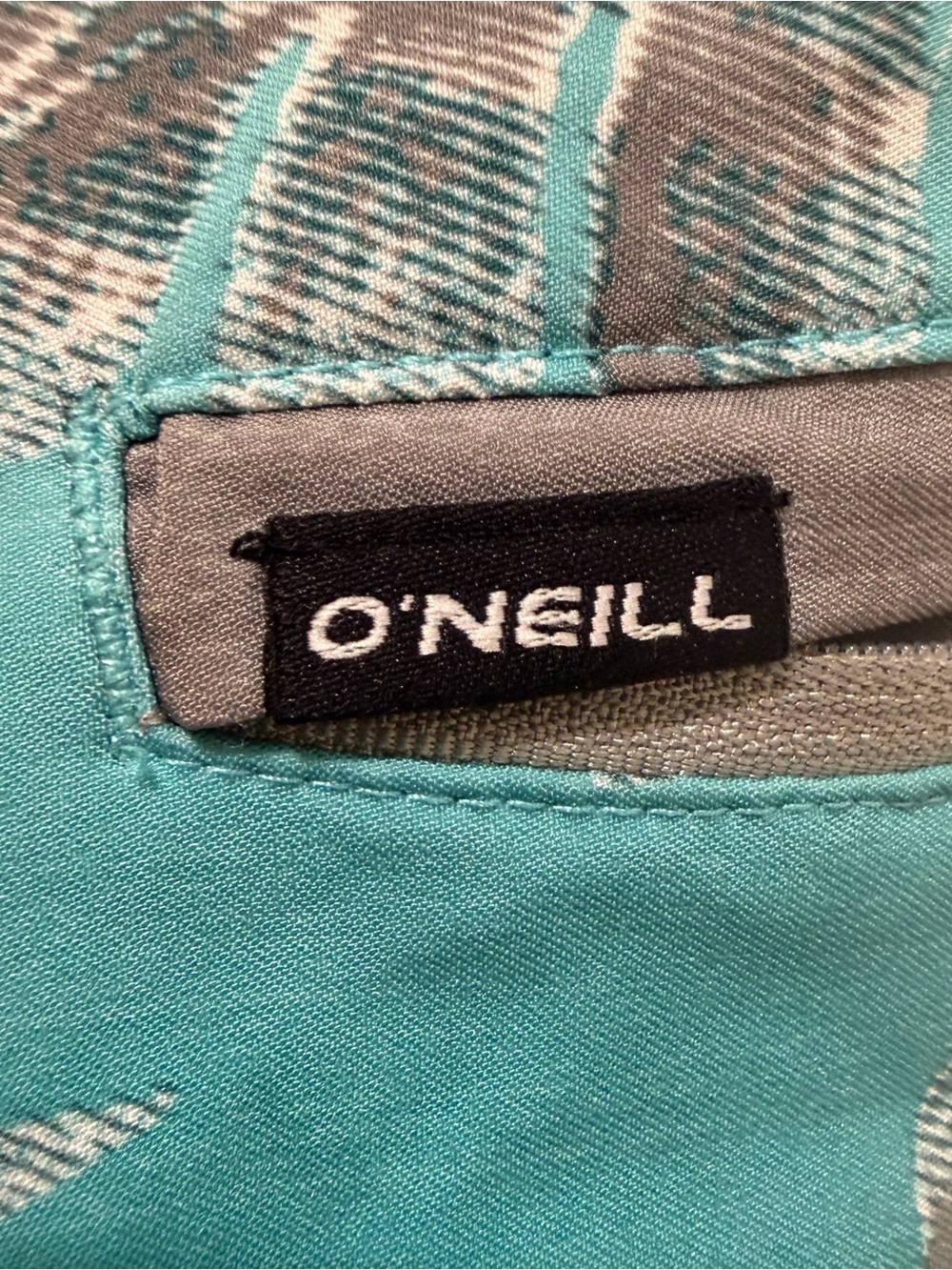 O'Neill Gray, Teal & Black Floral Board Shorts - Picture 4 of 13